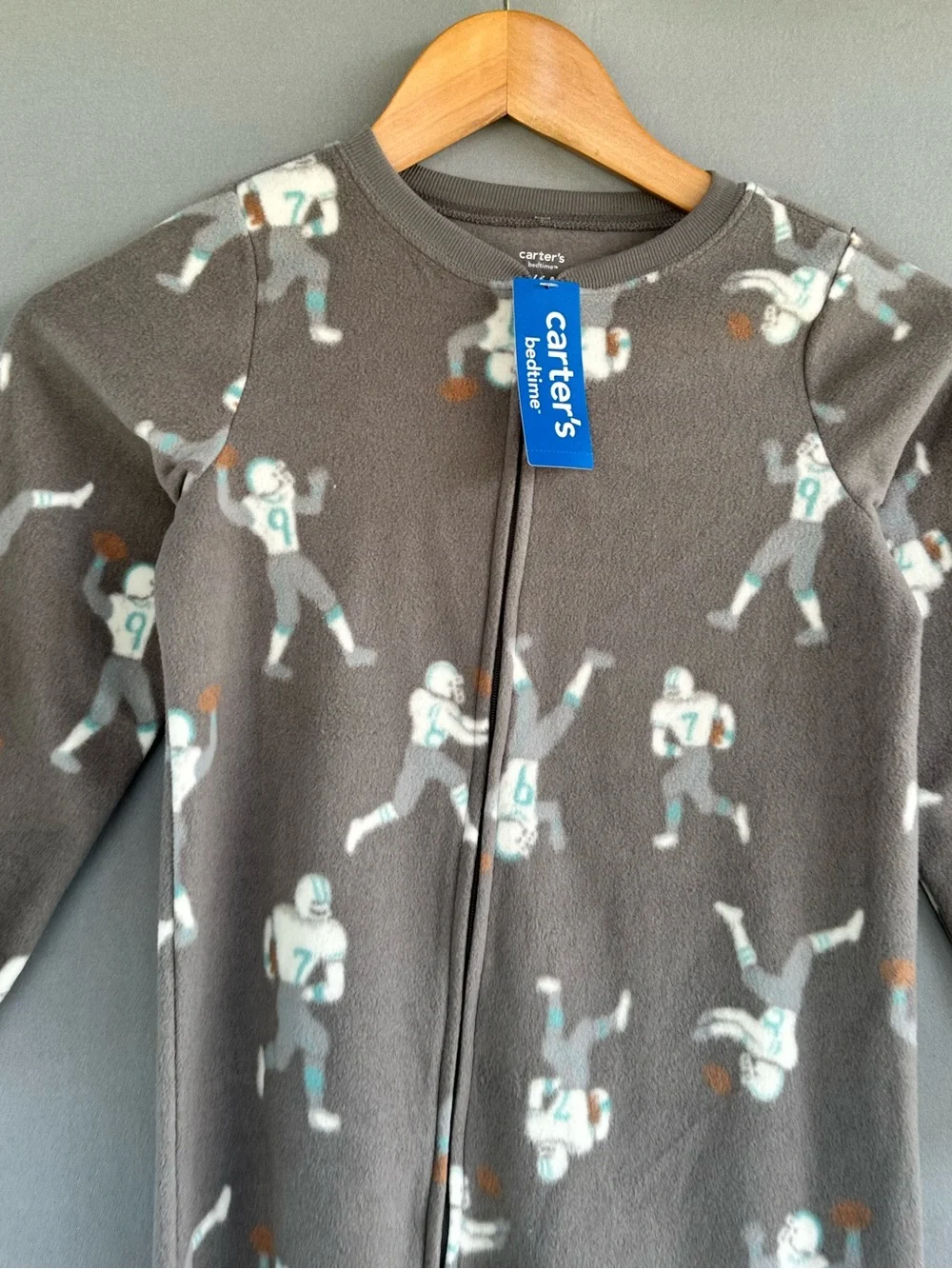 🎉5 for $45🎉 NWT Carters fleece footed pajama boys size 6